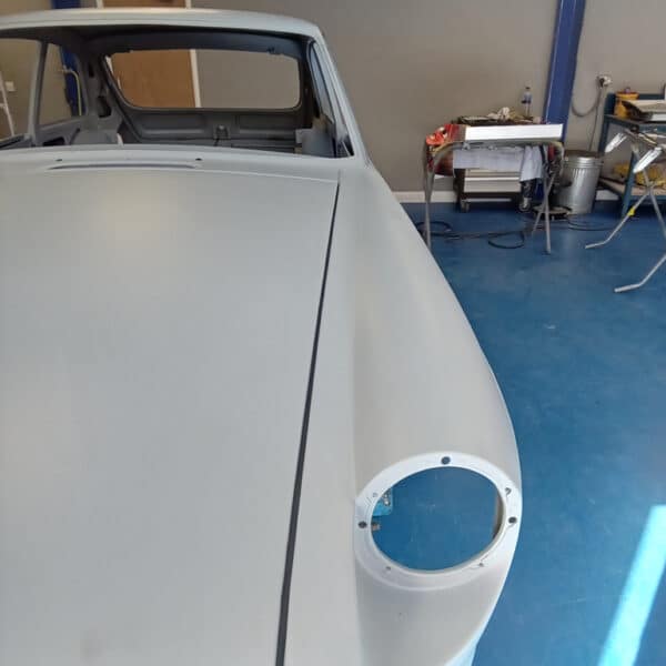 031025 1975 MGB GT V8 Bonnet Prepped for Polyfan 8