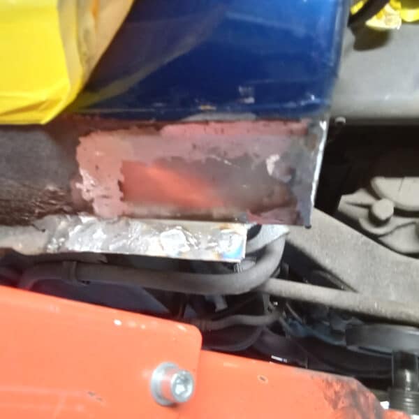 031025 1999 MGF Nearside Rear Sill Repair 17