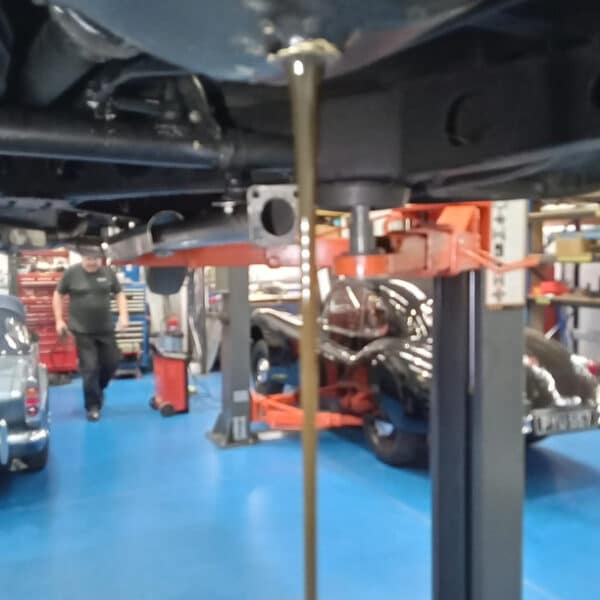 041025 1939 Jaguar SS100 Engine Service and Exhaust Repair2 9
