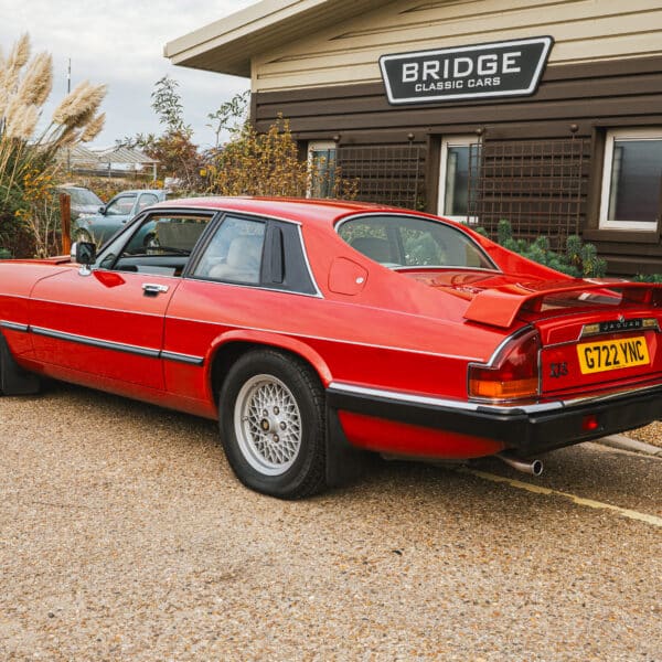 051125 1989 Jaguar XJS Arrival 4