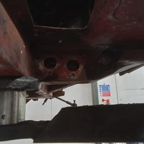 071025 1970 Aston Martin DBS Chassis Repairs 2