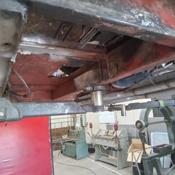 071025 1970 Aston Martin DBS Chassis Repairs 3
