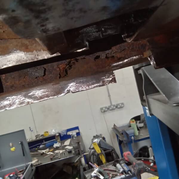 071025 1970 Aston Martin DBS Chassis Repairs 8
