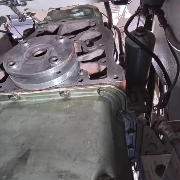 091025 1959 Austin Healey 3000 Oil Leak and Clutch Change 5