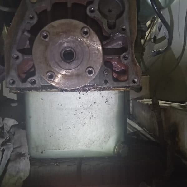 091025 1959 Austin Healey 3000 Oil Leak and Clutch Change 6