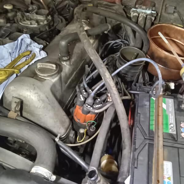 091025 1973 Mercedes 250 Repairs 13