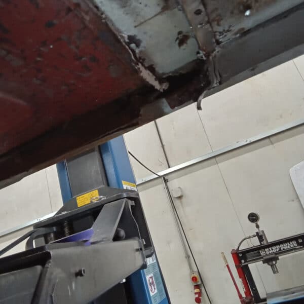 101025 1970 Aston Martin DBS Lifting Point Repair 4