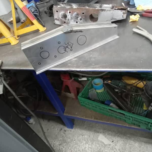 101025 1970 Aston Martin DBS Passenger Lifting Point and Frame Prepped