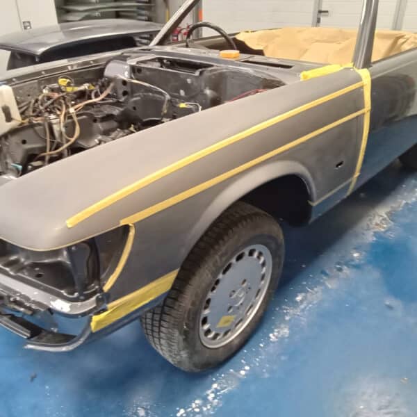 101025 1987 Mercedes 500SL Flat and Polish 5