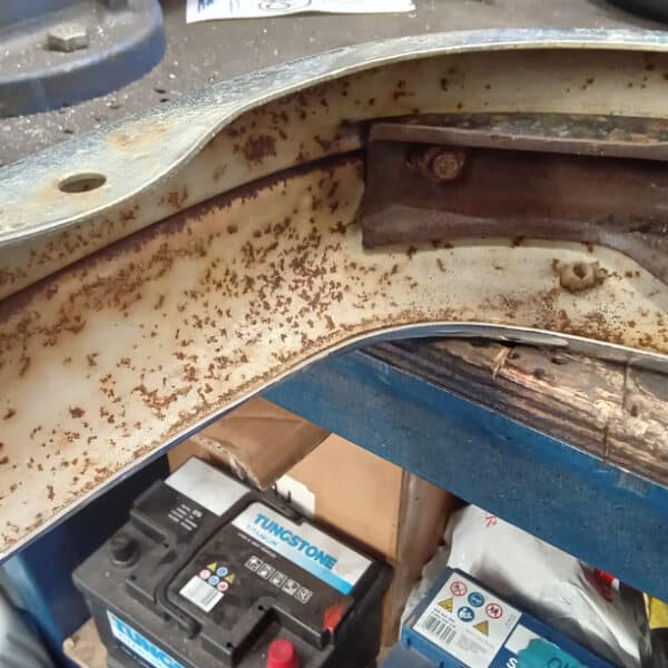 111025 1973 Mercedes 250 Front Bumper Strip Down 6