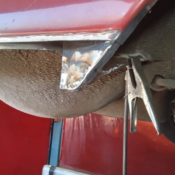 141025 1973 Mercedes 250 Drivers Rear Quarter Inner and Outer 11
