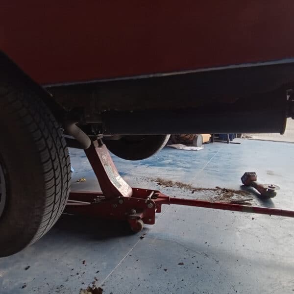 141025 1973 Mercedes 250 Drivers Rear Quarter Inner and Outer 25
