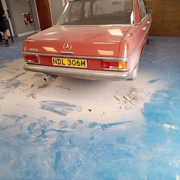 141025 1973 Mercedes 250 Drivers Rear Quarter Inner and Outer 30