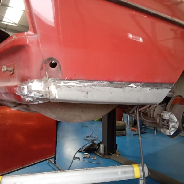 141025 1973 Mercedes 250 Drivers Rear Quarter Inner and Outer 5