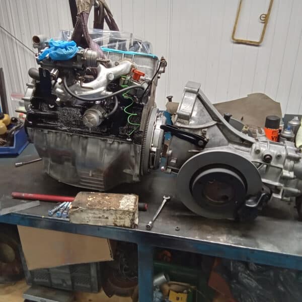 151025 1969 Audi 70L Refit 14