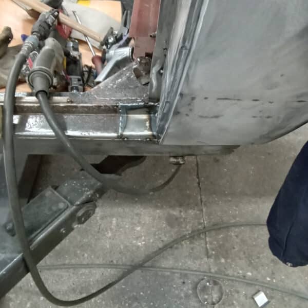 151025 1970 Aston Martin DBS Door Jam Repairs 4