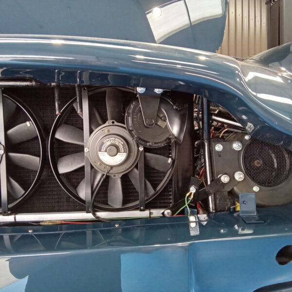 161025 1969 Aston Martin DB6 Volante Front Grille and Fans fitted 14