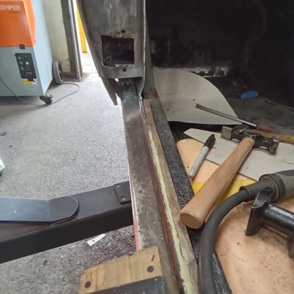 161025 1970 Aston Martin DBS A Pillar Repaired 2
