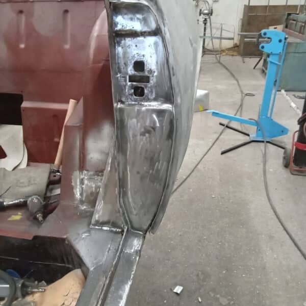 161025 1970 Aston Martin DBS Door Jam Finished