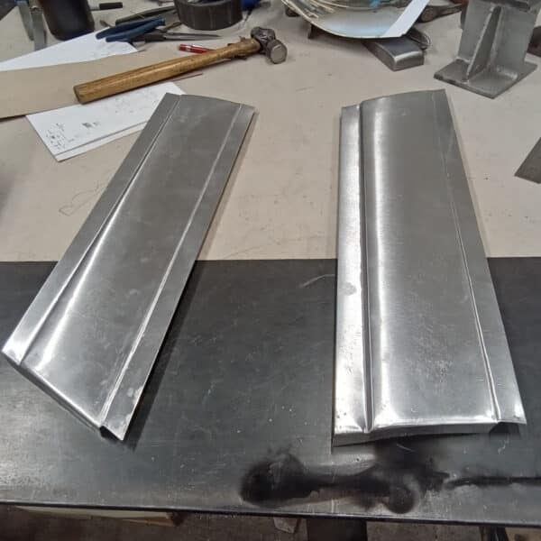 161025 1970 Aston Martin DBS Lower Wing Repair Panels