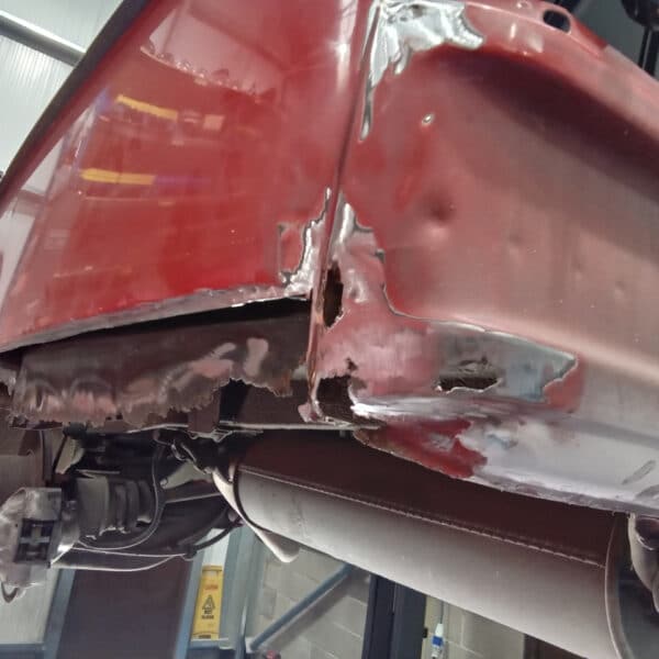 161025 1973 Mercedes 250 Passenger Rear Wing Repairs 11