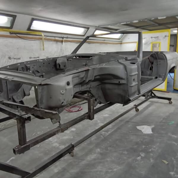 161025 1978 Mercedes 350SL Body in Epoxy 19