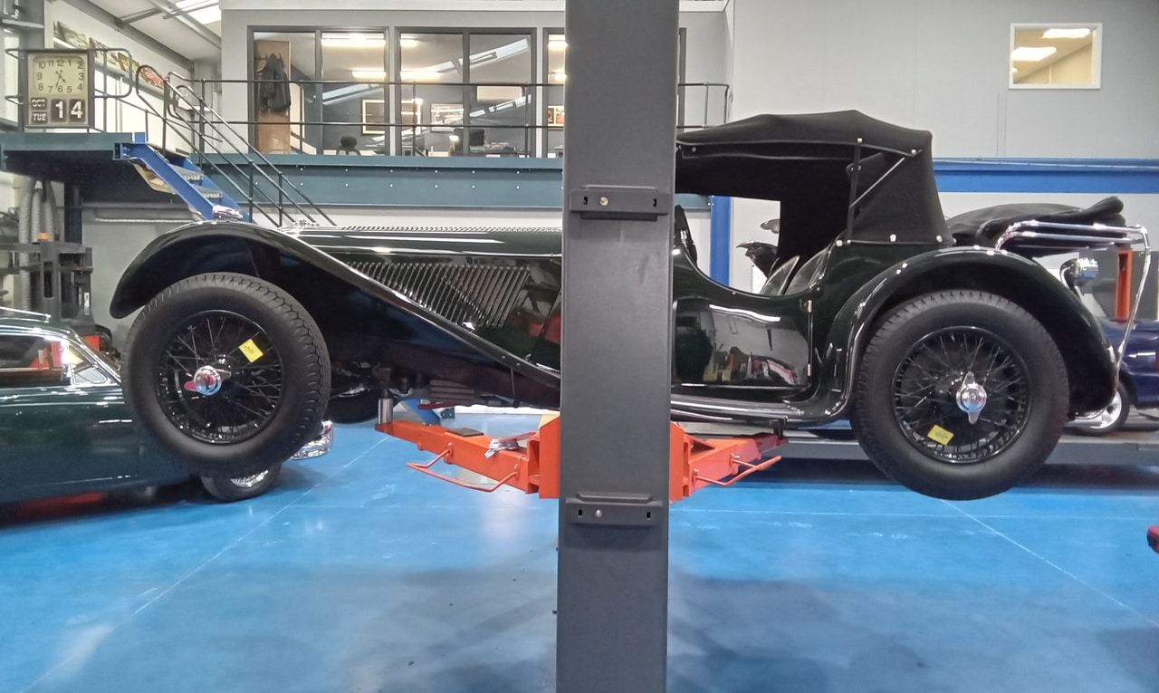 171025 1939 Jaguar SS100 Brakes Replaced 3