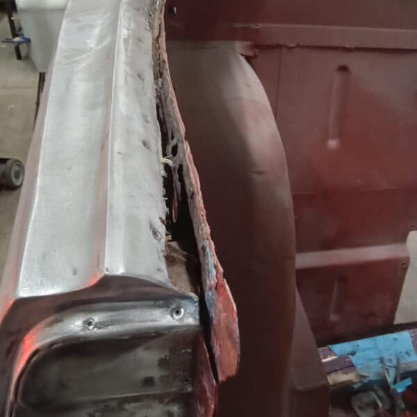 171025 1970 Aston Martin DBS Drivers Side B Pillar 2