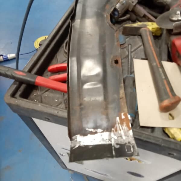171025 1973 Mercedes 250 Passenger Front Sill and Front Wing Repair 5