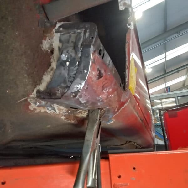 171025 1973 Mercedes 250 Passenger Front Sill and Front Wing Repair 6
