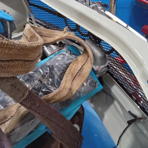 181025 1969 Audi 70L Engine and Seat belts 2