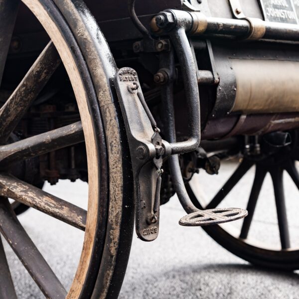 1902 Arrol Johnston Dogcart H and H Classics 10