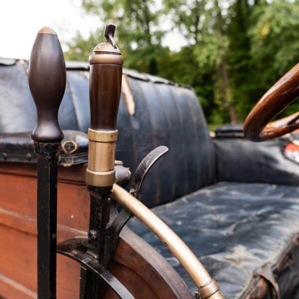 1902 Arrol Johnston Dogcart H and H Classics 36