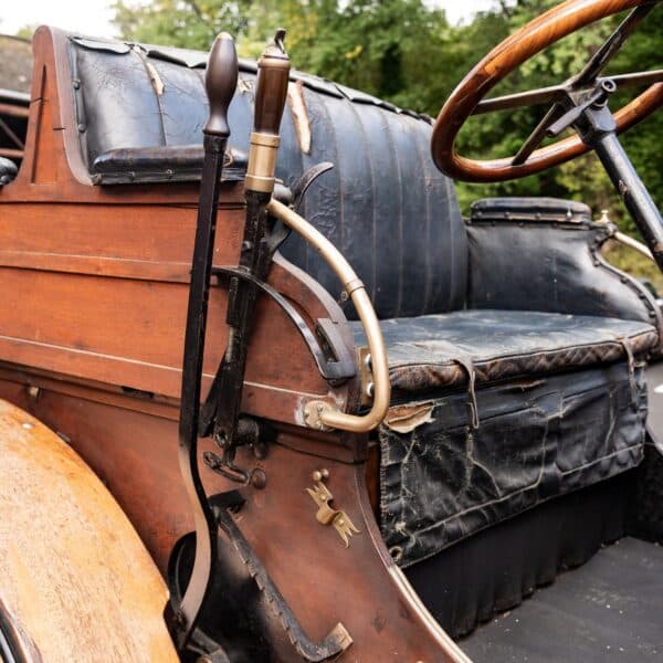 1902 Arrol Johnston Dogcart H and H Classics 38 1