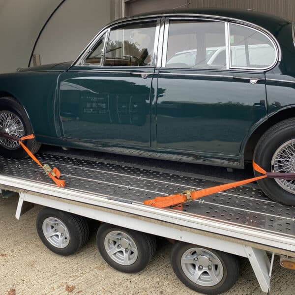 191025 1965 Jaguar Mk2 Loaded for Transport