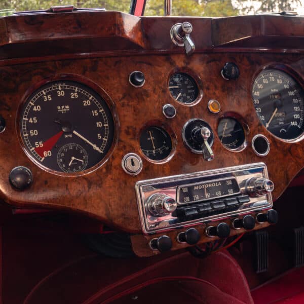 1955 Jaguar XK140 or £25,000 - Image 8