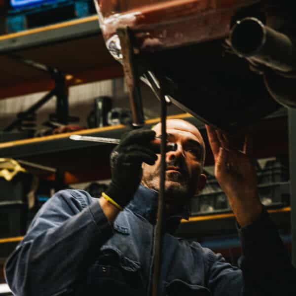 1973 Mercedes 250SE Welding 1