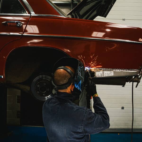 1973 Mercedes 250SE Welding 13