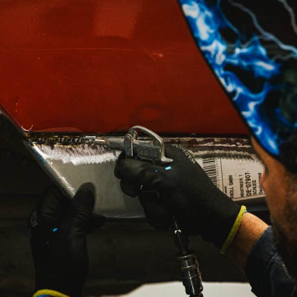 1973 Mercedes 250SE Welding 14