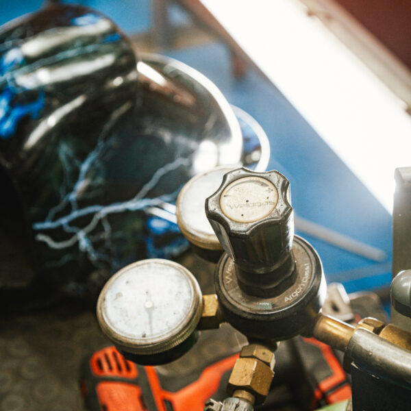 1973 Mercedes 250SE Welding 3