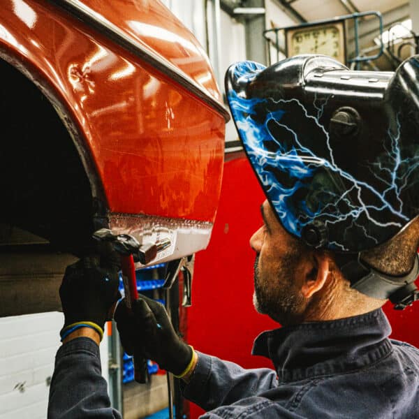 1973 Mercedes 250SE Welding 5