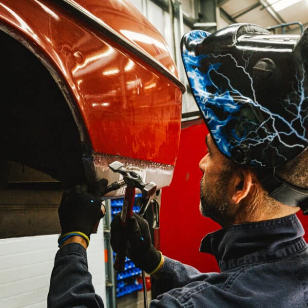 1973 Mercedes 250SE Welding 6