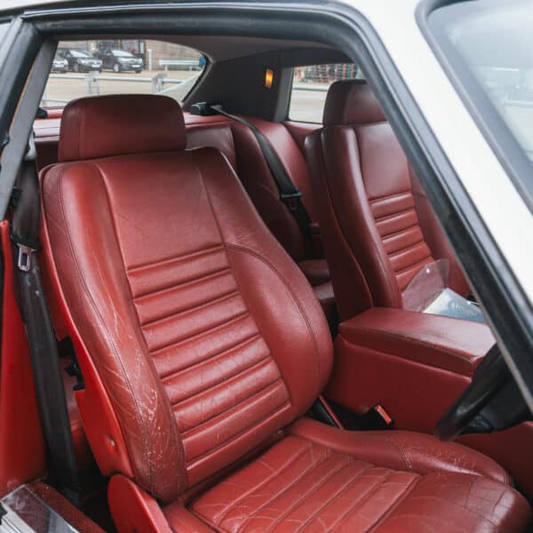 1991 Jaguar XJS V12 Arrival Photos 6