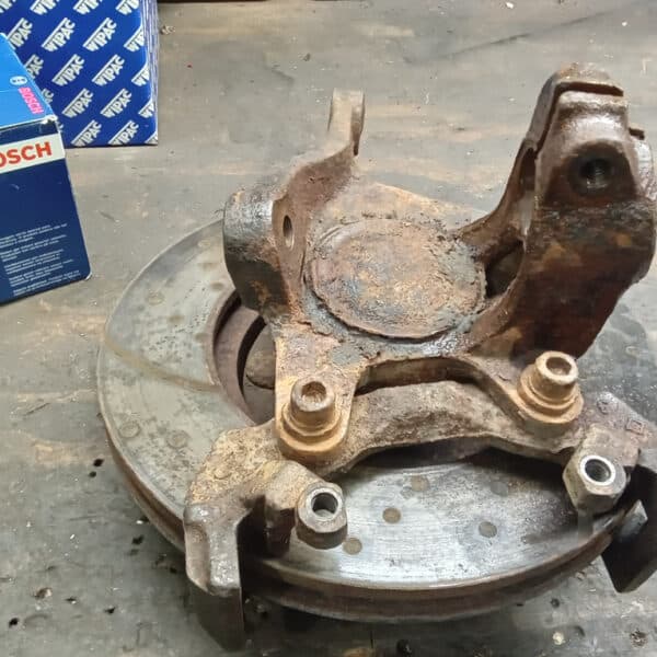 1998 TVR Chimaera Repairs and Front Wheel Bearing 25