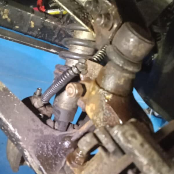 1998 TVR Chimaera Repairs and Front Wheel Bearing 27