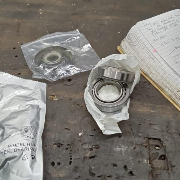 1998 TVR Chimaera Repairs and Front Wheel Bearing 33