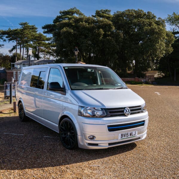 2015 Volkswagen T5.1 Highline Camper or £10,000 - Image 4
