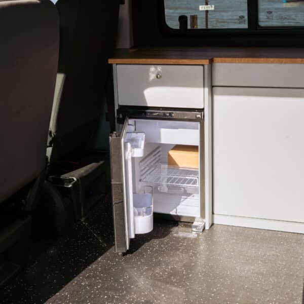 2015 Volkswagen T5.1 Highline Camper or £10,000 - Image 15