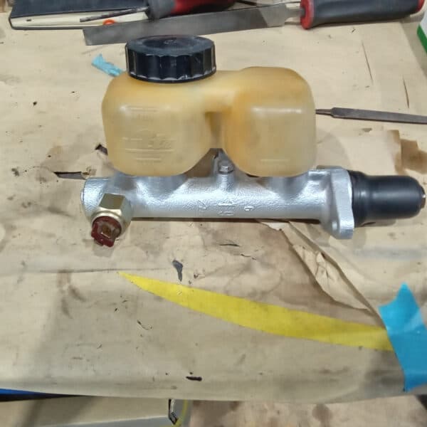 211025 1969 Audi 70L Brake System Refit 17