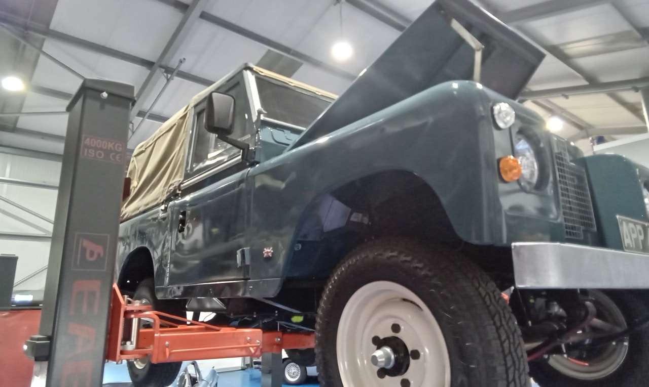 211025 1971 Land Rover Series IIA Appraisal and Repairs